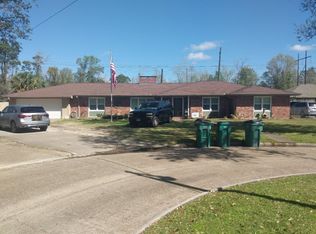 2157 Treemont Ln, Orange, TX 77630