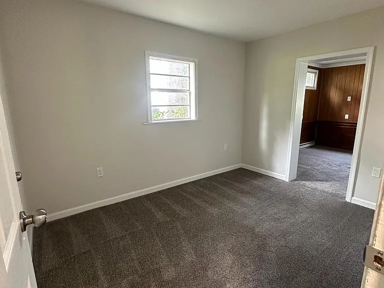 80 Westmoreland Dr — Photo 11