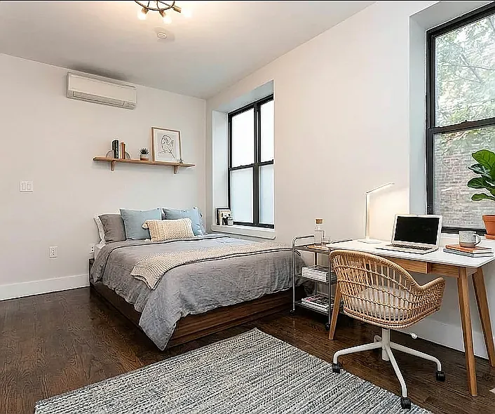 1591 Sterling Place — Photo 3