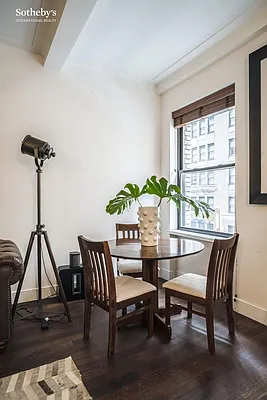 Sold by Sotheby's International Realty | media 13