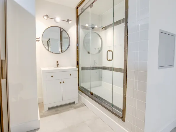 2844 Whelpton St #1, Windsor, ON N8Y 1W2