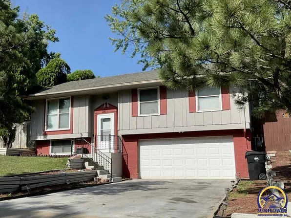 2411 SE Madison St, Topeka, KS 66605