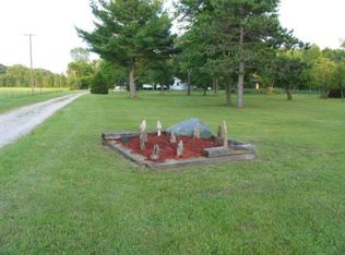 993 S 10 1/2 Mile Rd, Midland, MI 48640