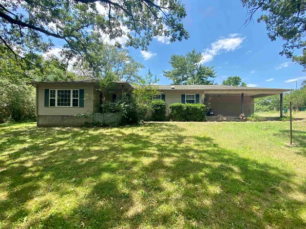 64 Oak St, Calico Rock, AR 72519