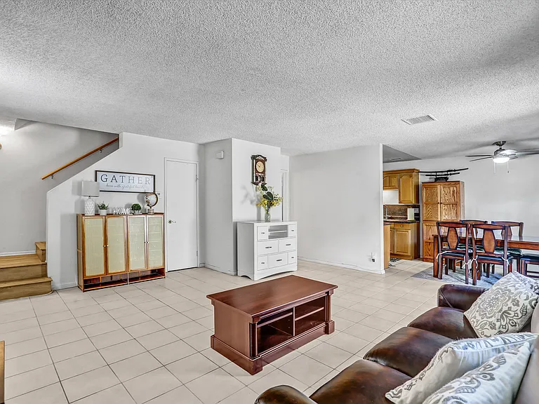 9908 Caminito Bolsa — Photo 1