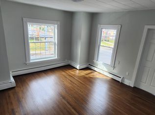 22 Kneen St, Shelton, CT 06484