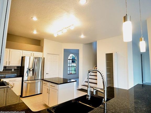 4th image of 1602 Bardmoor Hill Cir
