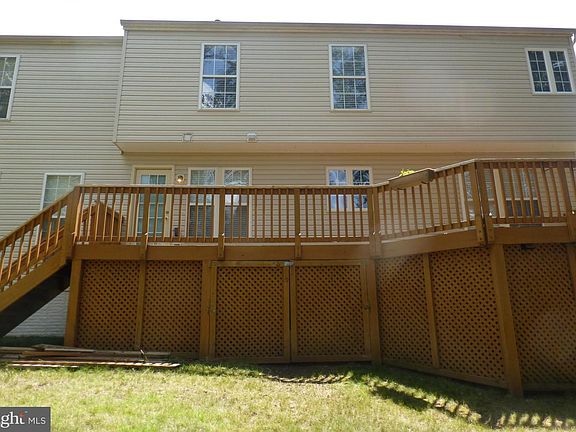 3rd image of 12158 Hayfield Ct