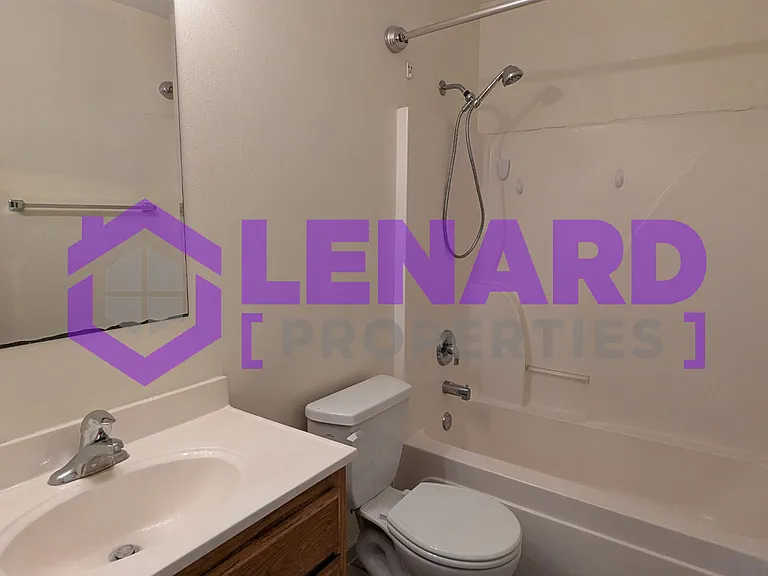 620 W Morgan St — Photo 7