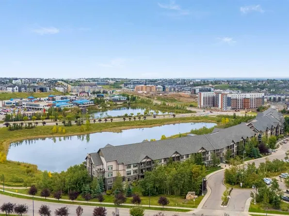 45 W Aspenmont Hts SW #107, Calgary, AB T3H 0E6