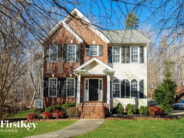 909 Woodview Ridge Trl, Lewisville, NC 27023