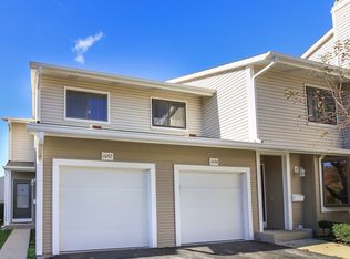 1092 E Randville Dr, Palatine, IL 60074