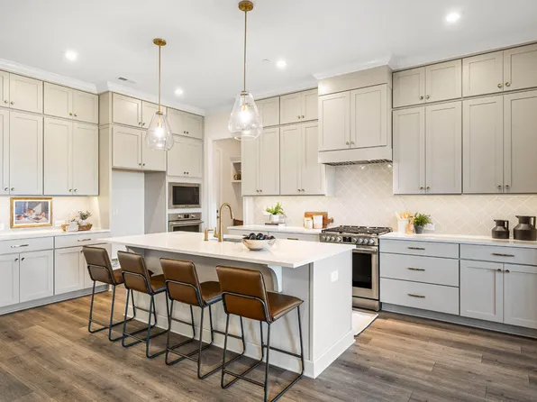 1047 Coldspring Cir, Durham, NC 27705