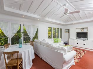 1419 Mokulua Dr, Kailua, HI 96734