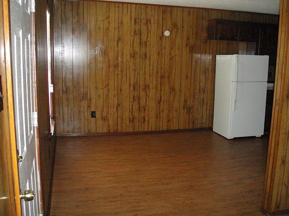 3rd image of 110 Eastover Dr APT 2404