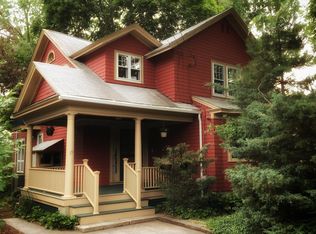 19 Mount Hope Ave, Providence, RI 02906