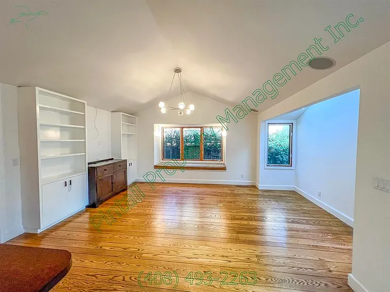 84 Mercy St — Photo 9