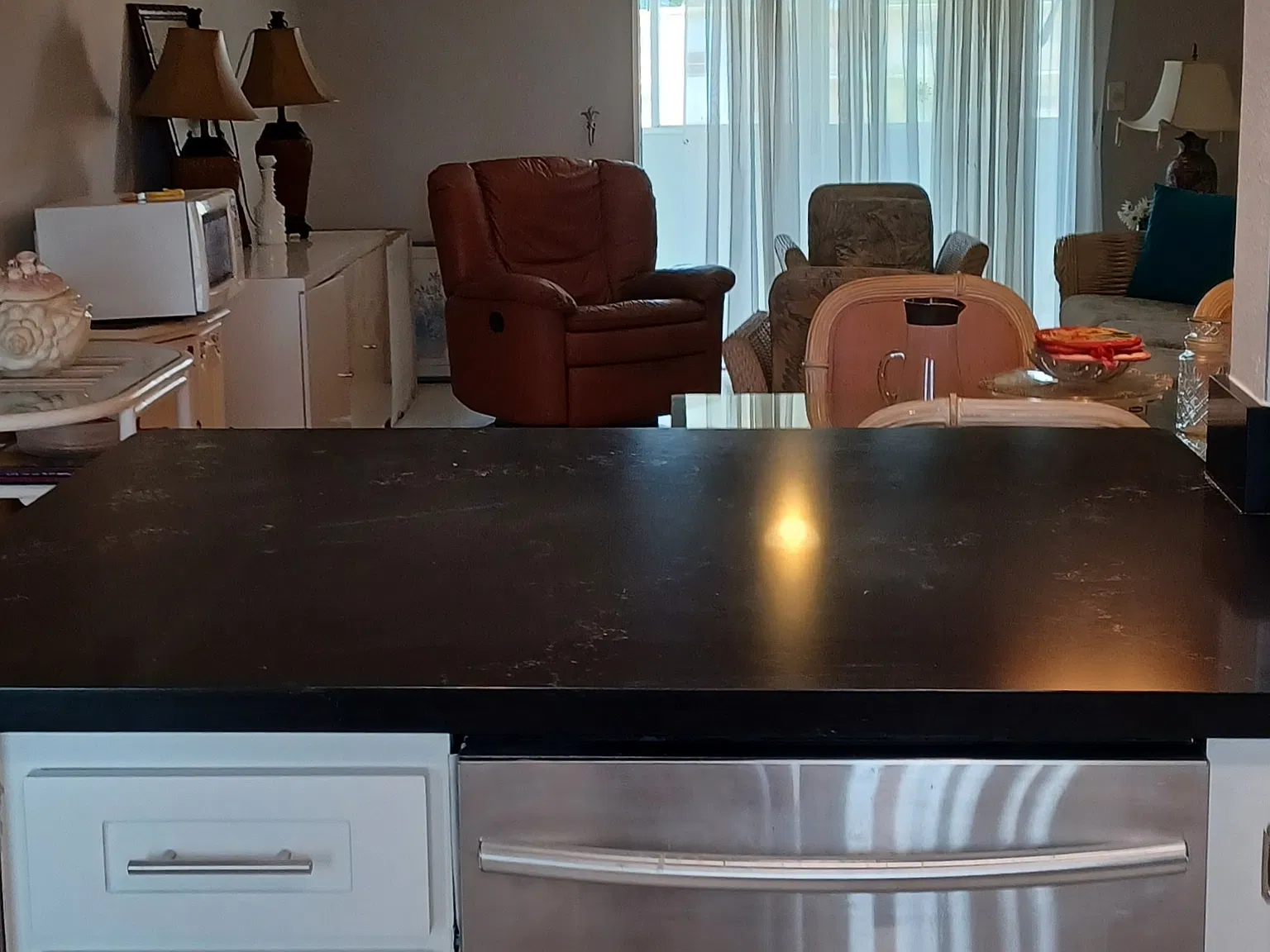 2 bed, 982 sqft, $1,500 — Photo 3