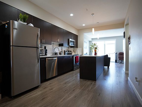 5th image of 7169 208a St #83