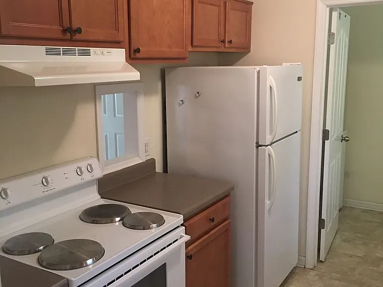 2504 McKinley Ave — Photo 10