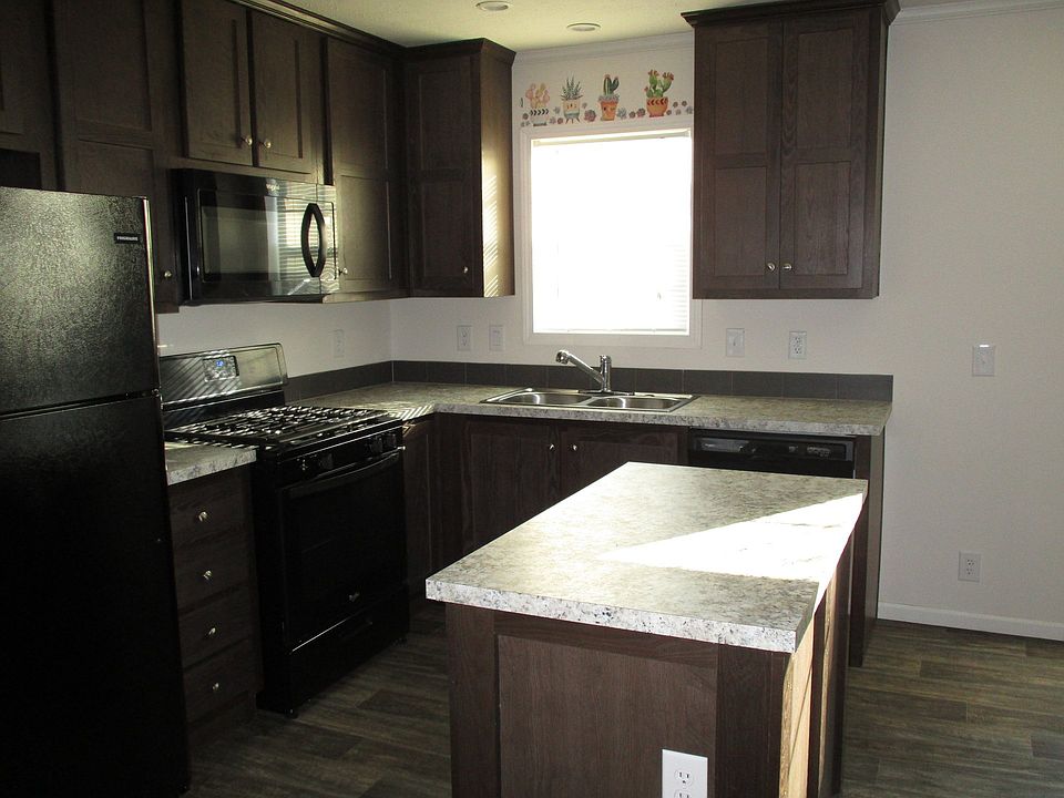 1st image of 7040 Shawnee Dr #112