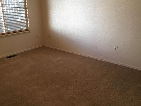 5th image of 2491 Fountain Greens Pl Unit E-1