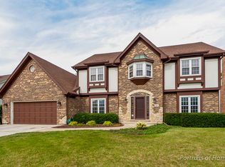 80 Christina Cir, Wheaton, IL
