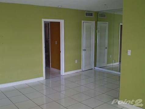 2nd image of 3522 NE 166th St APT 16