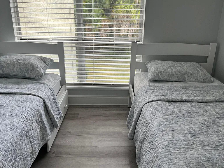 408 Windrush Bay Dr — Photo 13
