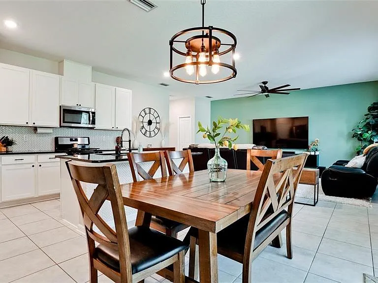 5517 Los Robles Ct — Photo 8