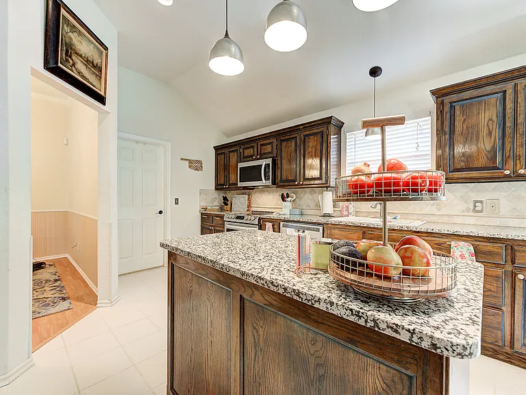 2912 Devonshire Dr — Photo 14