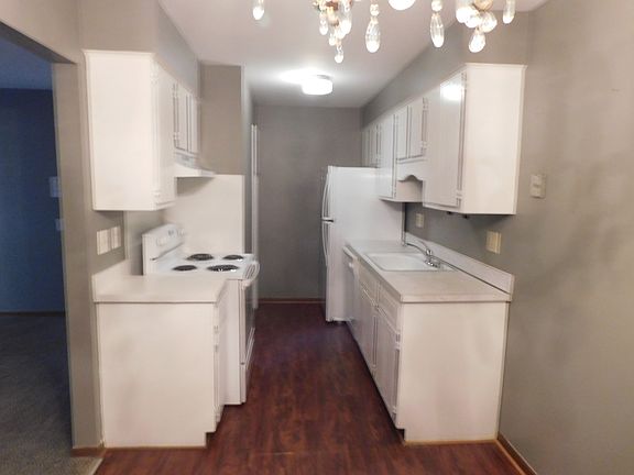 2nd image of 32722 Harper Ave
