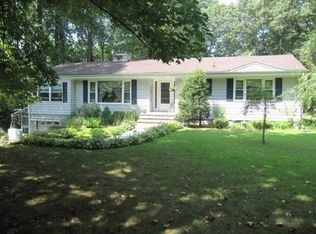 19 Hurd Ave, Monroe, CT 06468
