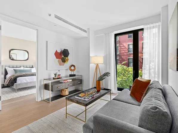 500 West 45th Street image 5 of 17