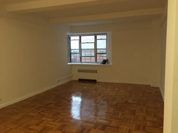 550 Grand Street image 1 of 3