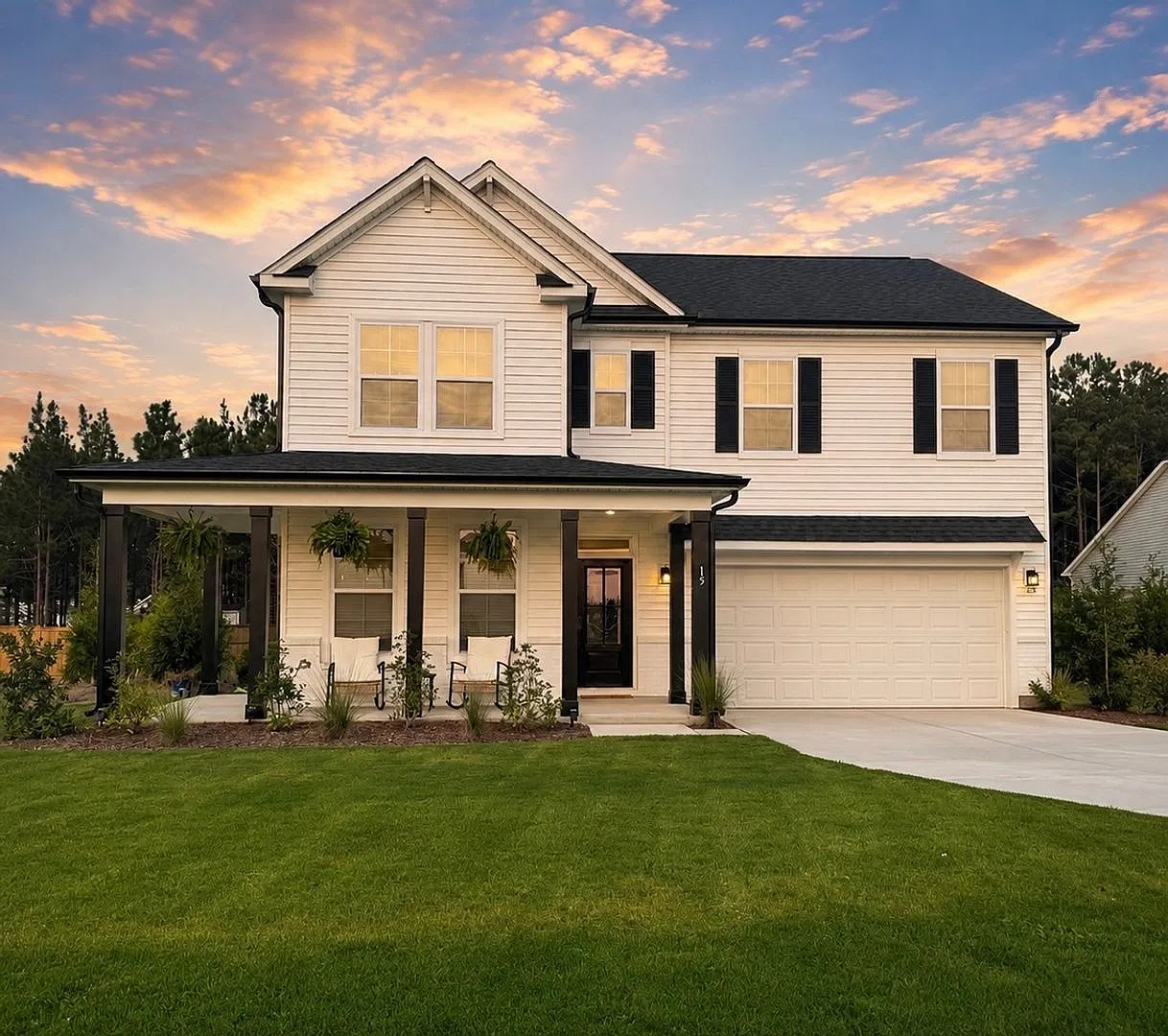 Spacious 4BR House in Lillington — Photo 1