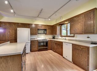 10840 N Shore Rd, Waconia, MN 55387