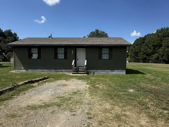 300 Mo Dr #1, Star City, AR 71667