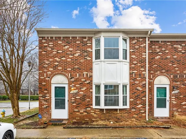 1937 Darnell Dr, Virginia Beach, VA 23455