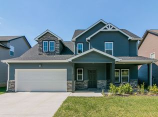 1132 Eagles View Dr, Clarksville, TN 37040