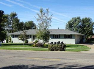 2508 Tyler Pkwy, Bismarck, ND 58503