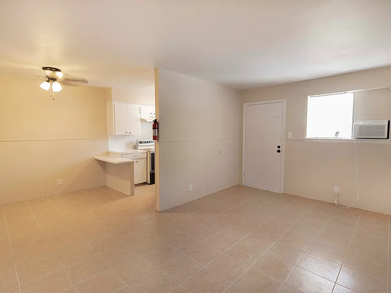 1906 Thonig Rd #3 — Photo 4