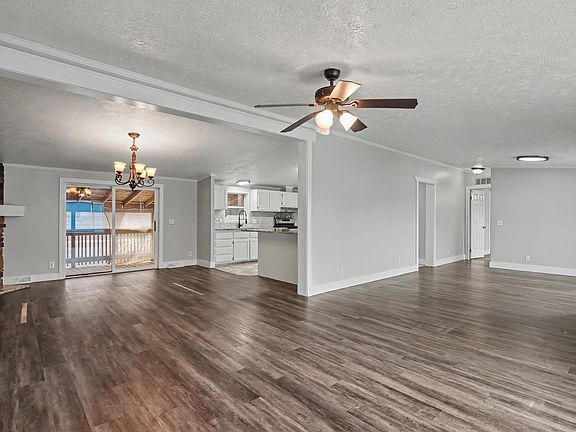 5th image of 4412 E Mulberry St #280