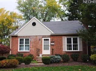 27862 Osborn Rd, Bay Village, OH 44140