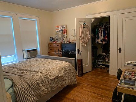 2nd image of 9 Cambria Rd