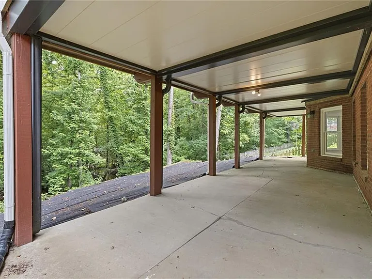 730 Rose Creek Cir — Photo 49