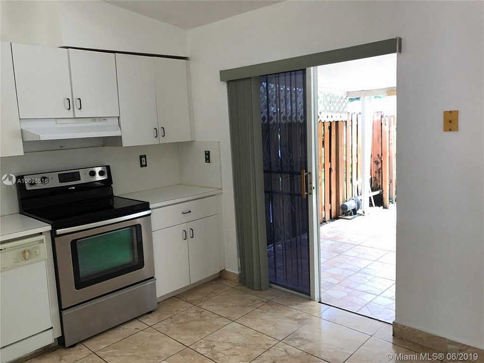 1st image of 17436 NW 76th Ct #17436
