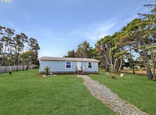 94526 Jean St, Gold Beach, OR 97444