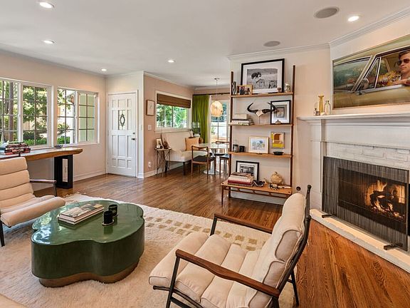 4th image of 8629 Wonderland Ave