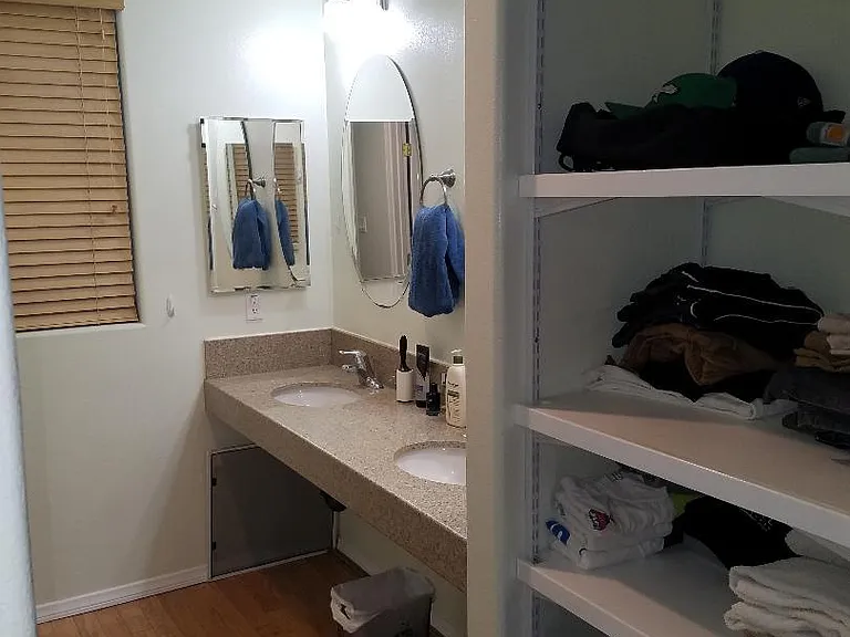 841 Joyce Dr — Photo 8